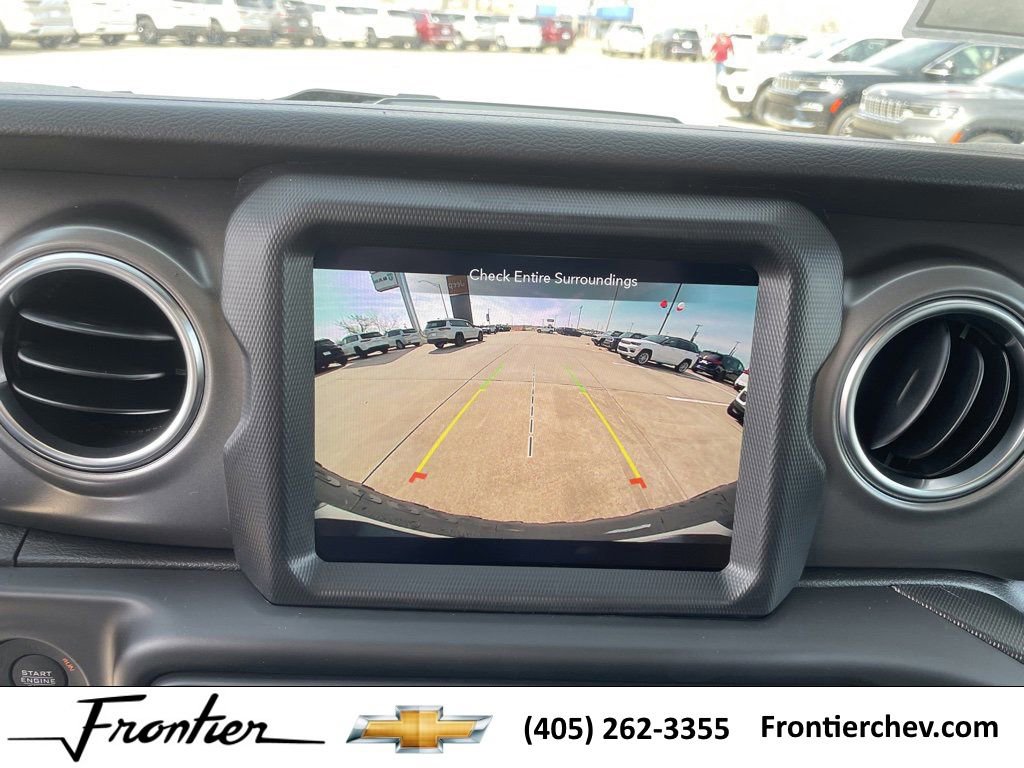 New 2023 Jeep Wrangler Unlimited Rubicon 4xe w/ Cold Weather Group image 12