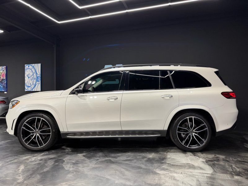 Used 2021 Mercedes-Benz GLS 580 4MATIC image 8