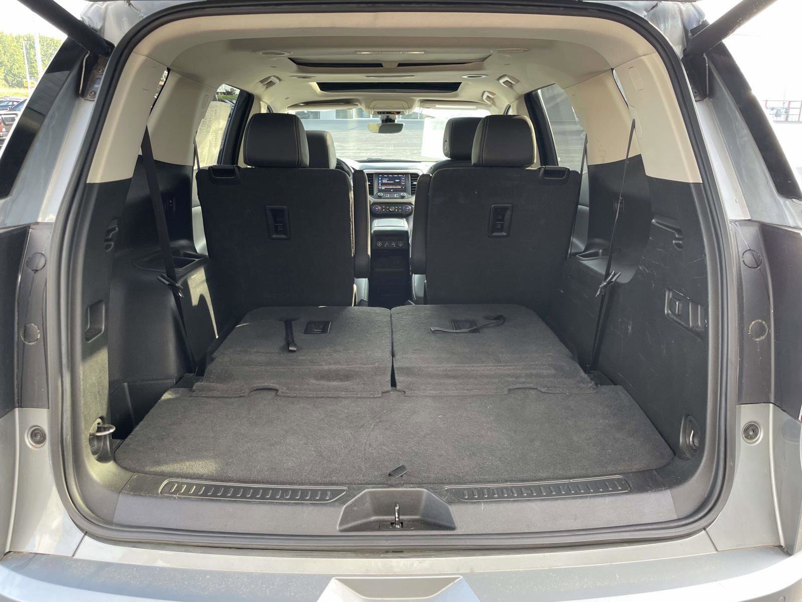 Used 2023 GMC Acadia Denali w/ Denali Technology Package FWD image 10