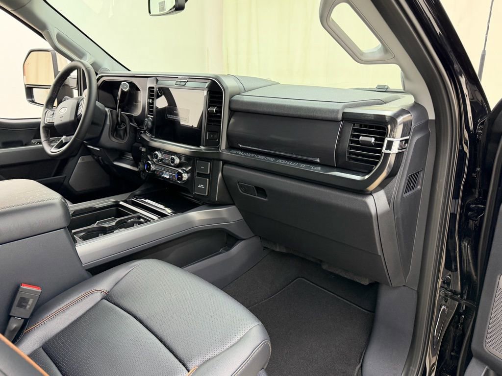 New 2026 Ford F250 Lariat w/ Lariat Ultimate Package image 13