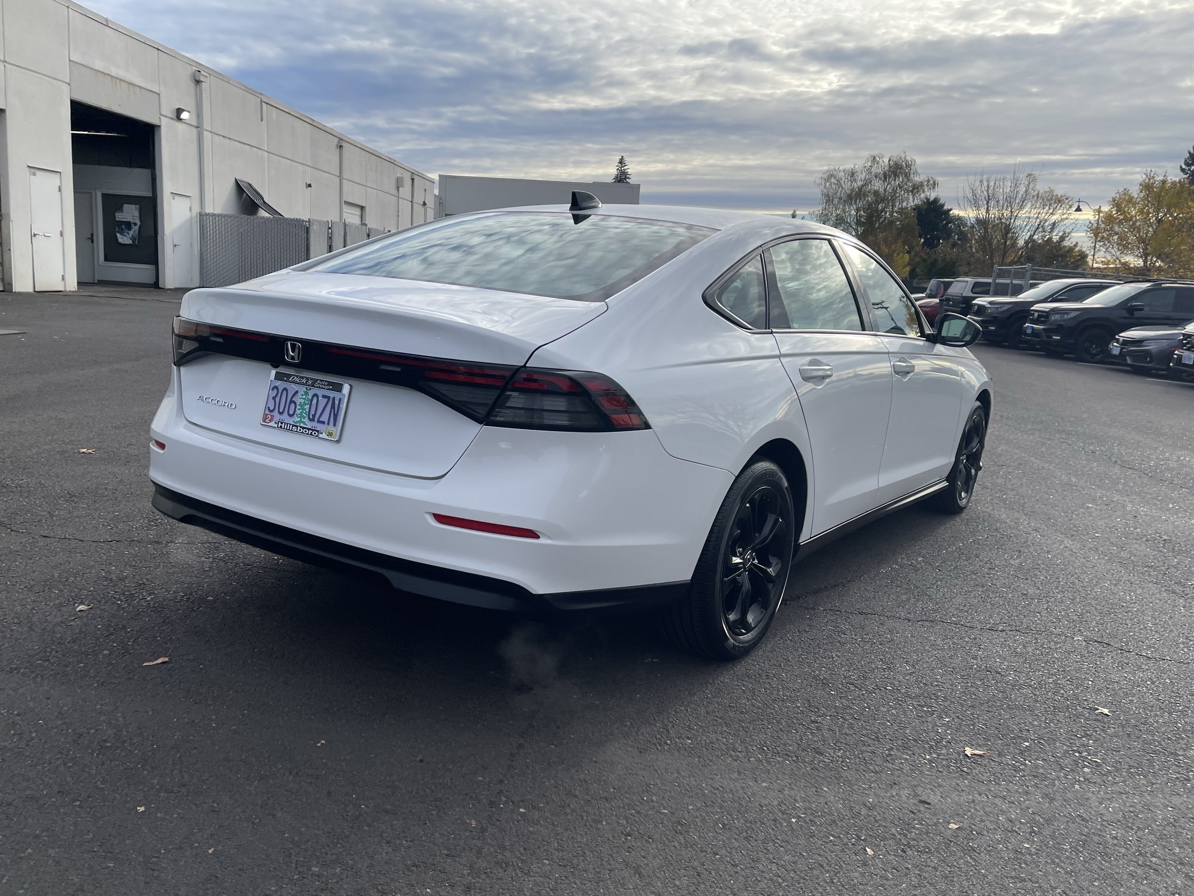 Used 2025 Honda Accord SE image 5
