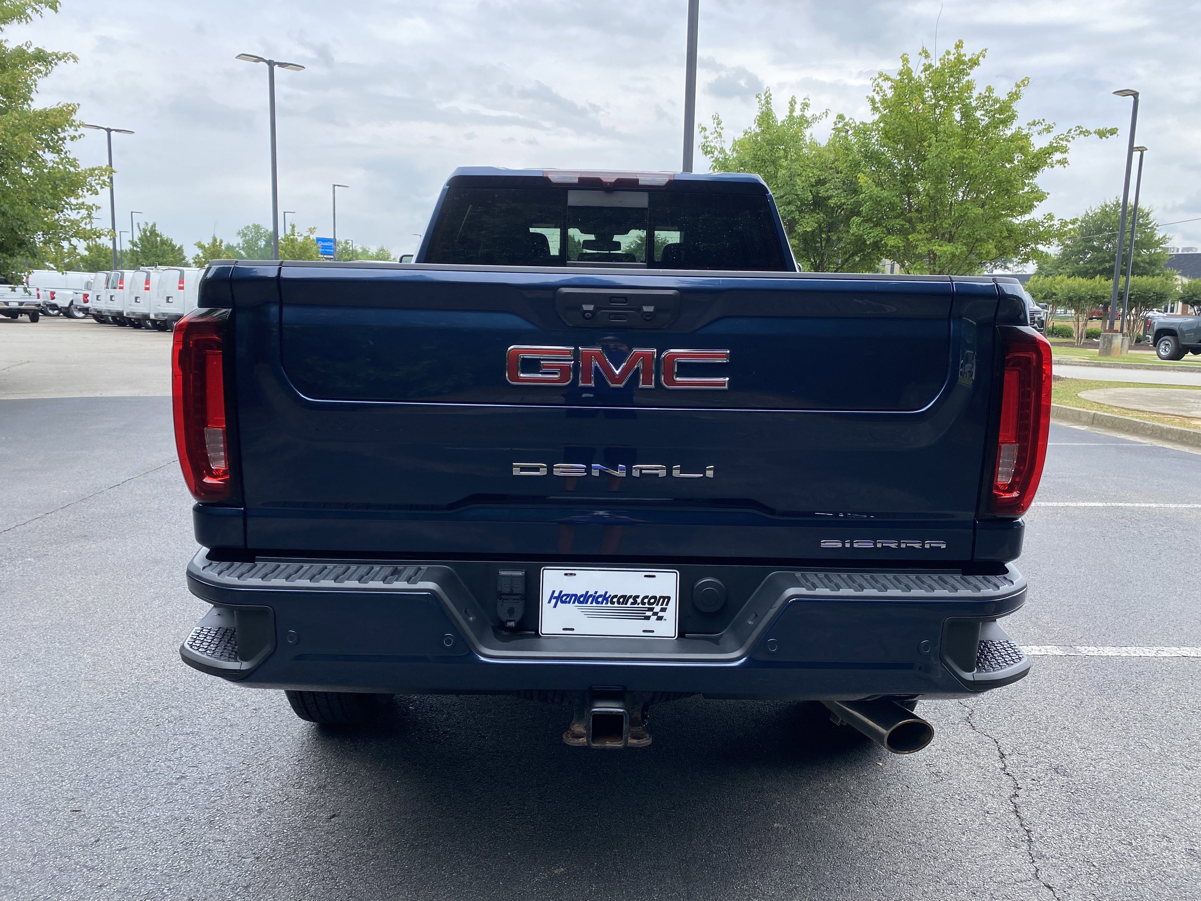 Used 2022 GMC Sierra 2500 Denali AWD/4WD image 8