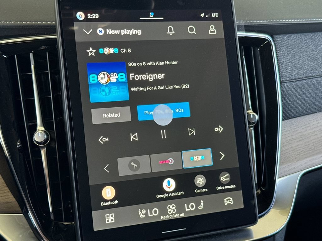 New 2026 Volvo XC90 T8 Plus AWD/4WD image 18