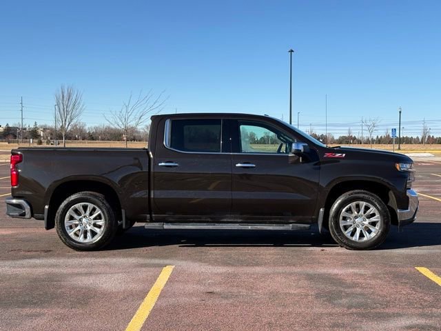 Used 2019 Chevrolet Silverado 1500 LTZ image 2