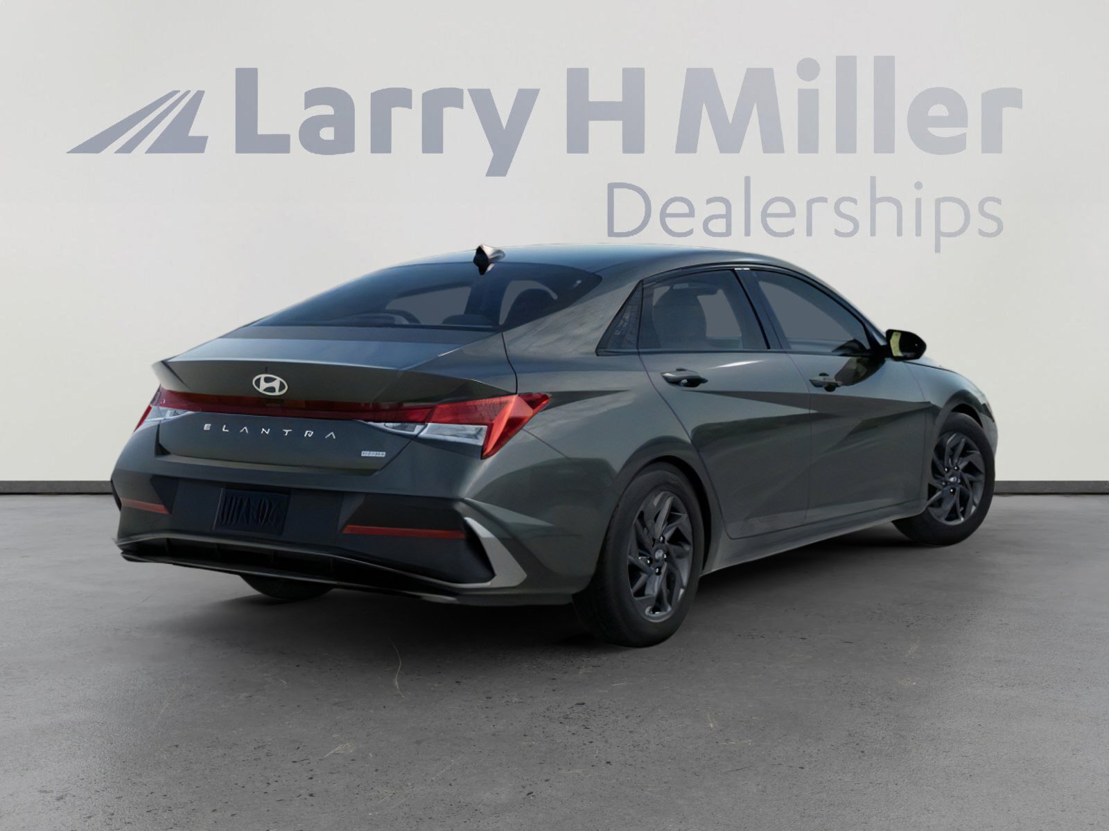 New 2026 Hyundai Elantra Hybrid FWD image 4
