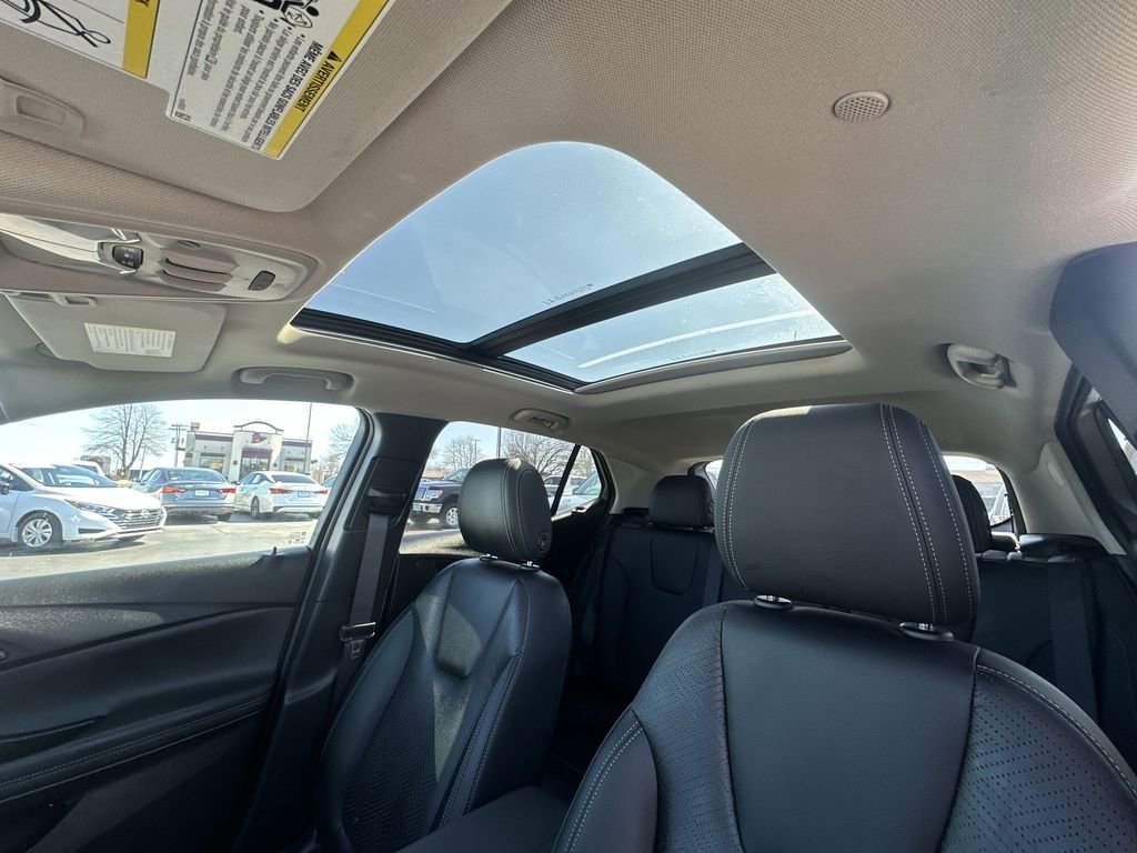 Used 2023 Buick Encore GX Essence w/ Advanced Technology Package image 21