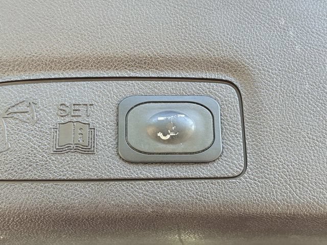 Used 2018 Lincoln MKC Reserve FWD image 13