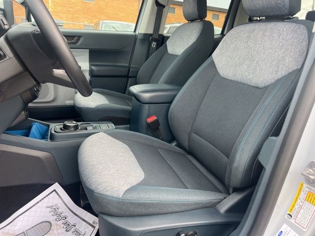 Certified 2025 Ford Maverick XLT w/ XLT Luxury Package image 17