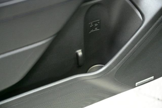 Used 2025 Subaru Forester Limited image 50