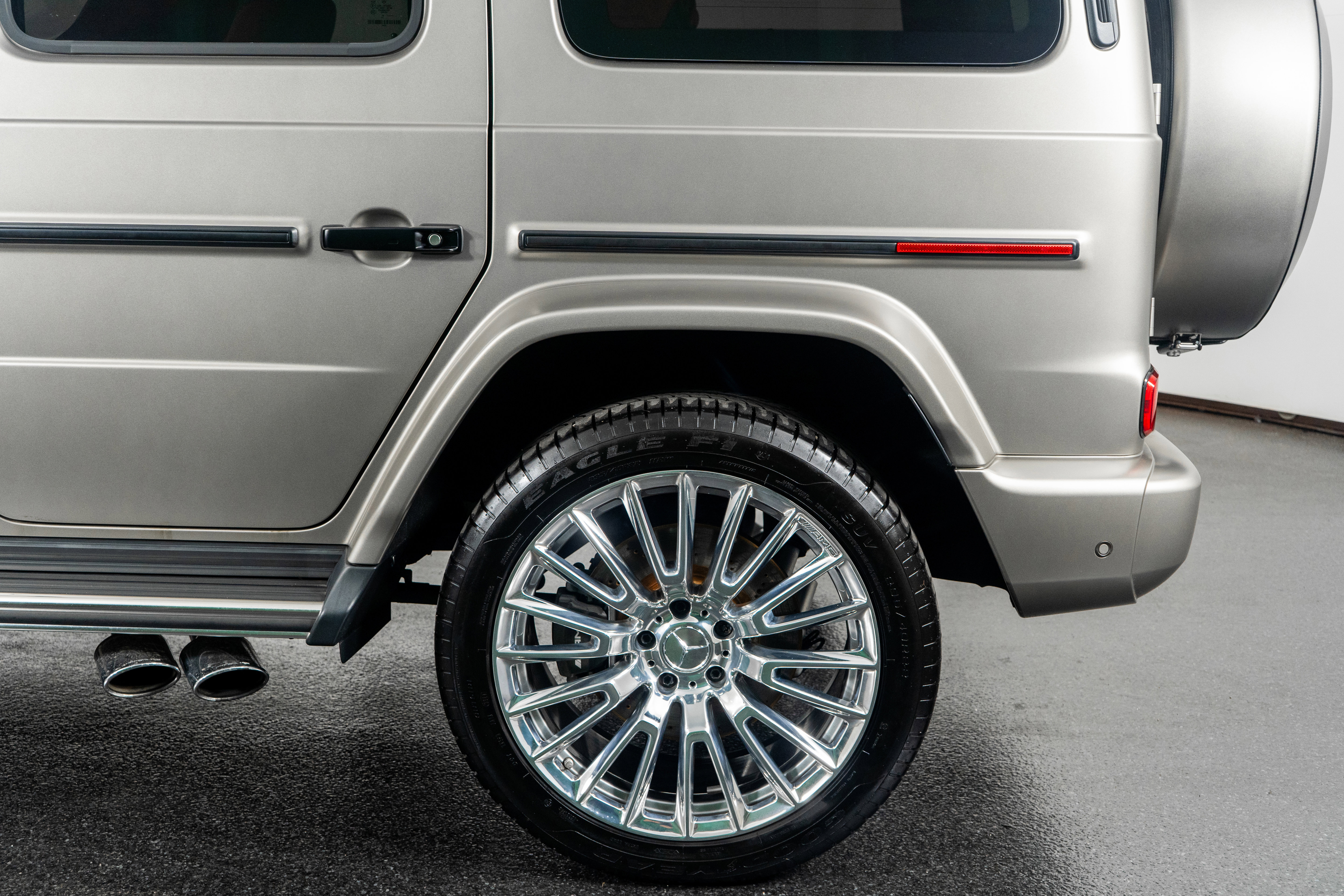 Used 2025 Mercedes-Benz G 63 AMG 4MATIC image 15