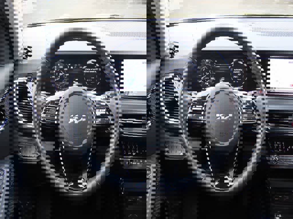 Used 2024 Kia Seltos X-Line image 19