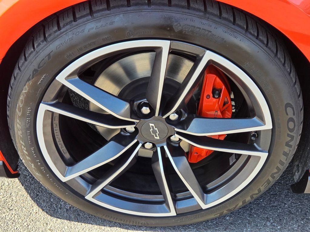Used 2018 Chevrolet Camaro SS w/ Hot Wheels Edition RWD image 12