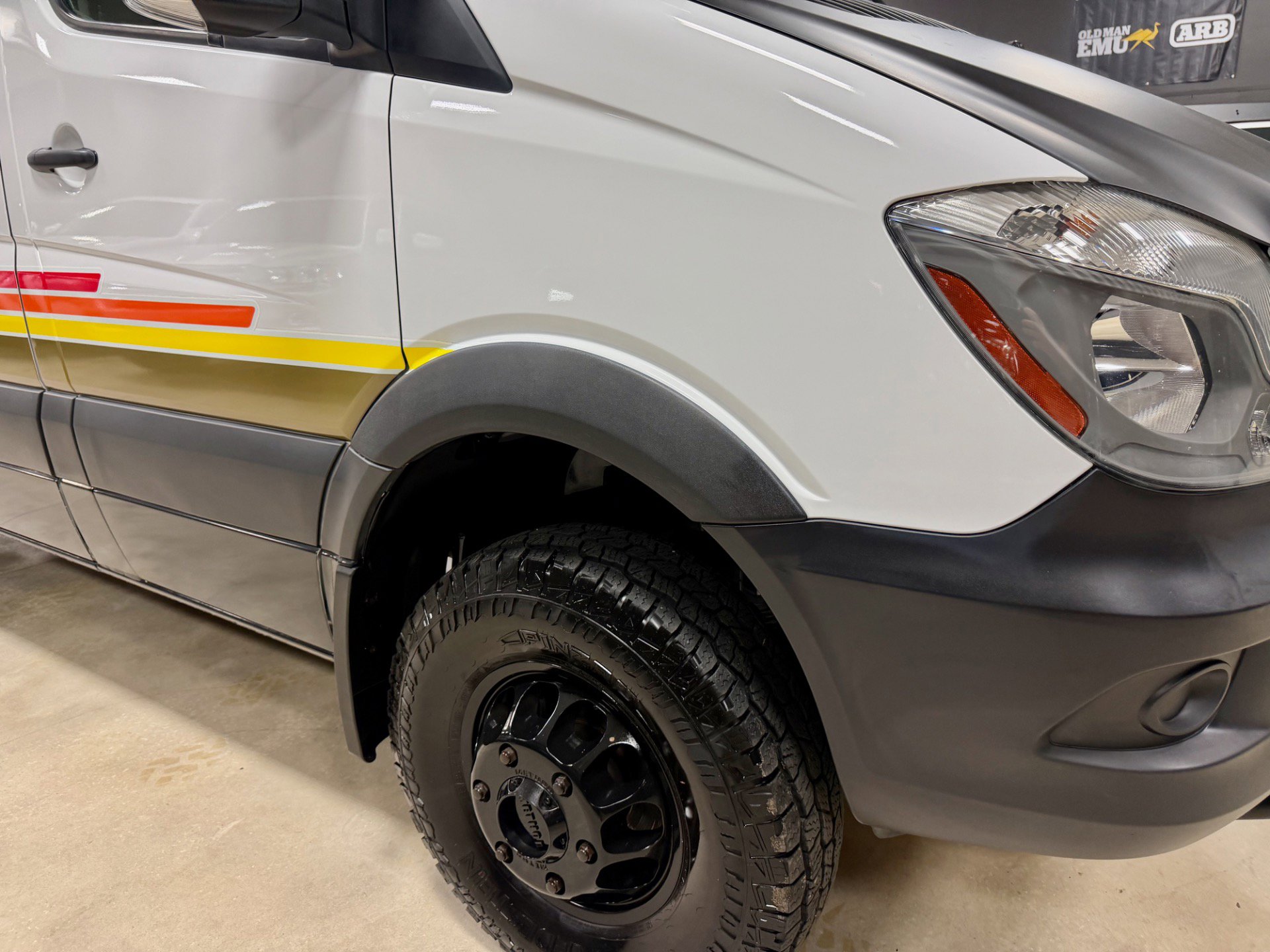 Used 2018 Mercedes-Benz Sprinter 3500 image 19