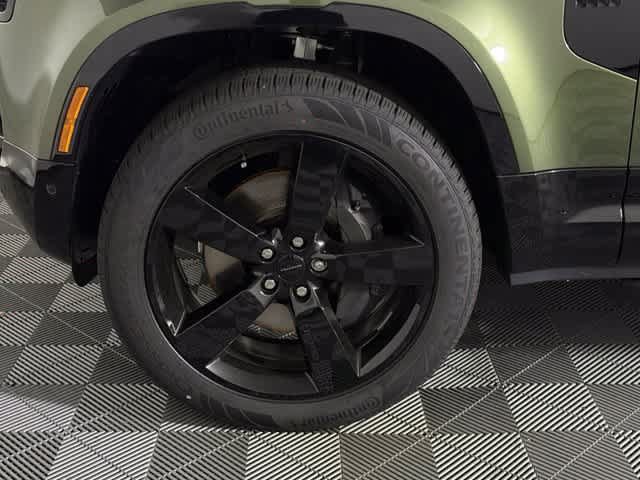 New 2026 Land Rover Defender 110 X-Dynamic SE AWD/4WD image 11