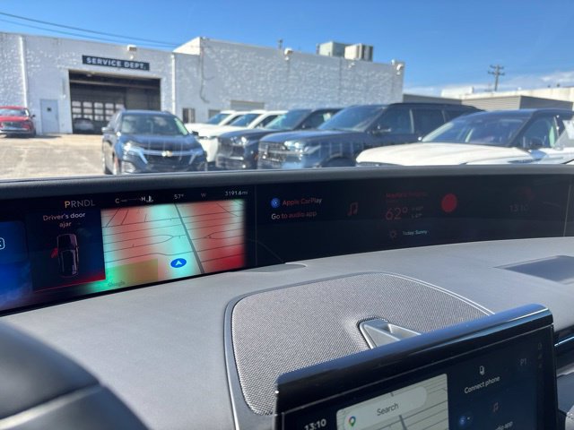 New 2026 Lincoln Nautilus Reserve w/ Jet Appearance Package AWD/4WD image 17
