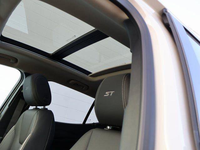 New 2026 Buick Encore GX Sport Touring w/ Studio Series image 37