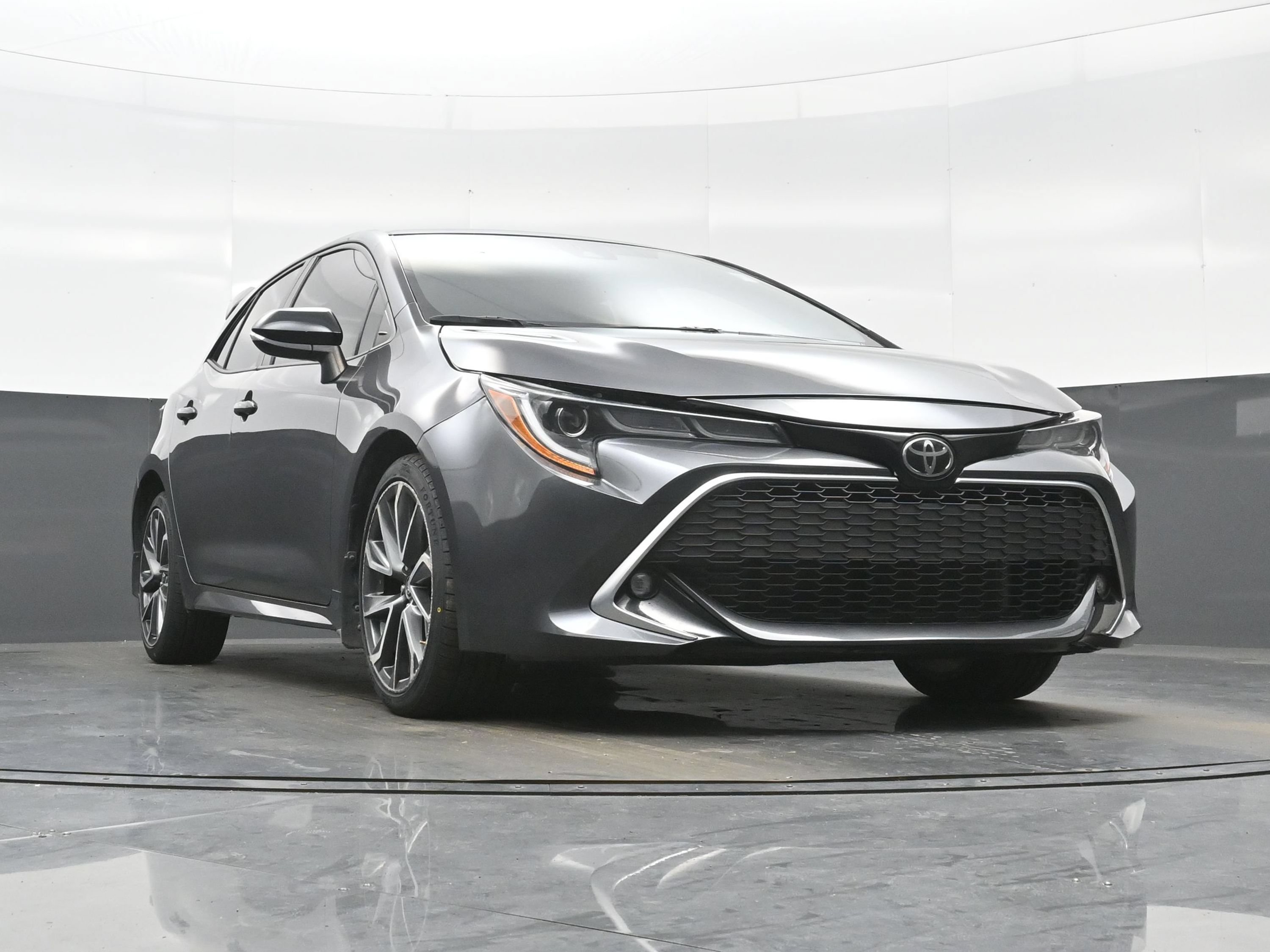 Used 2022 Toyota Corolla XSE FWD image 33