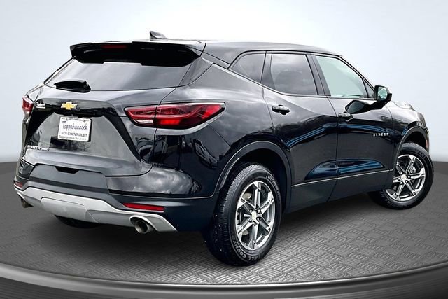 Used 2023 Chevrolet Blazer LT image 6