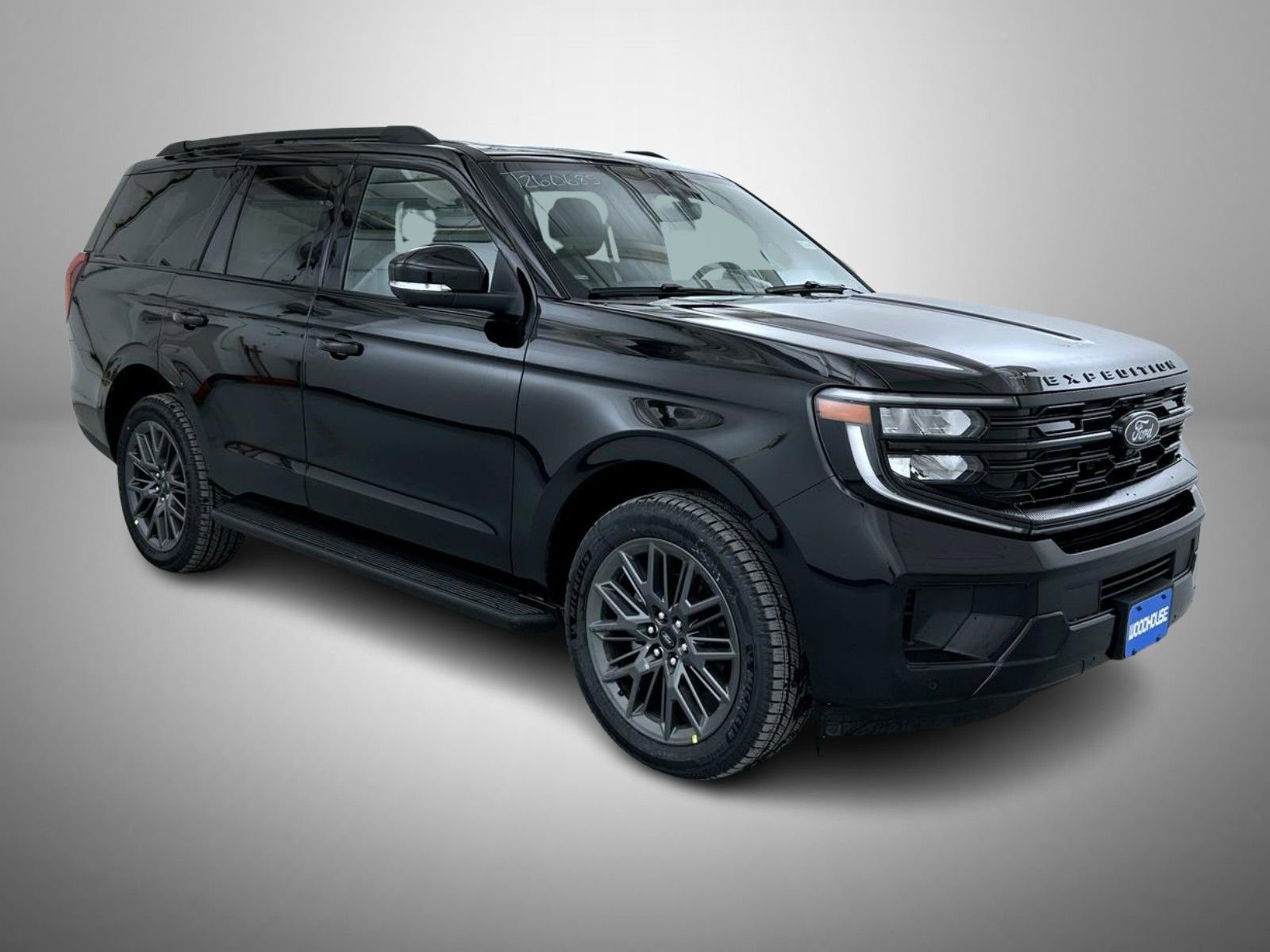 New 2026 Ford Expedition Platinum image 3