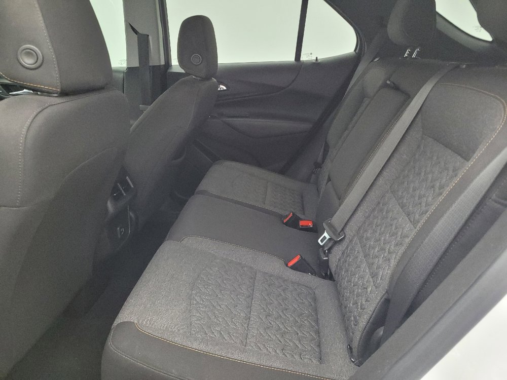 Used 2022 Chevrolet Equinox LT image 18