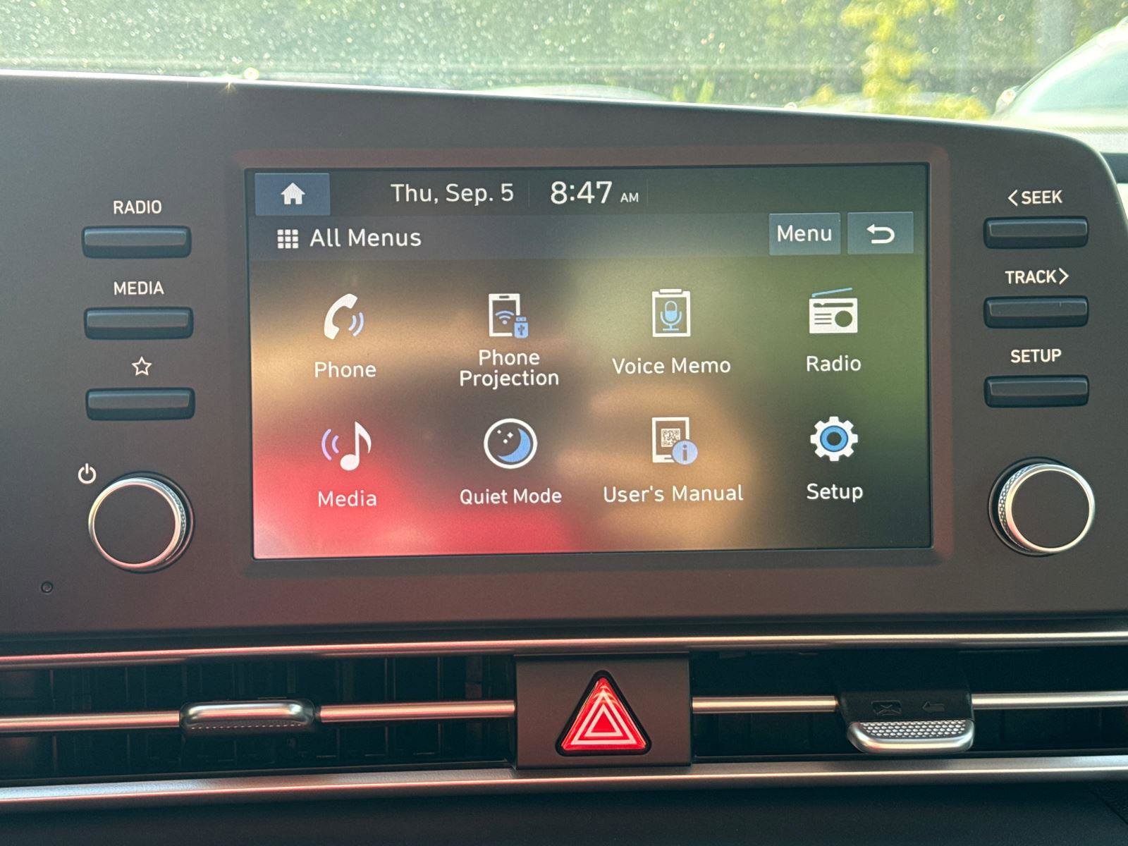 New 2025 Hyundai Elantra SE image 25