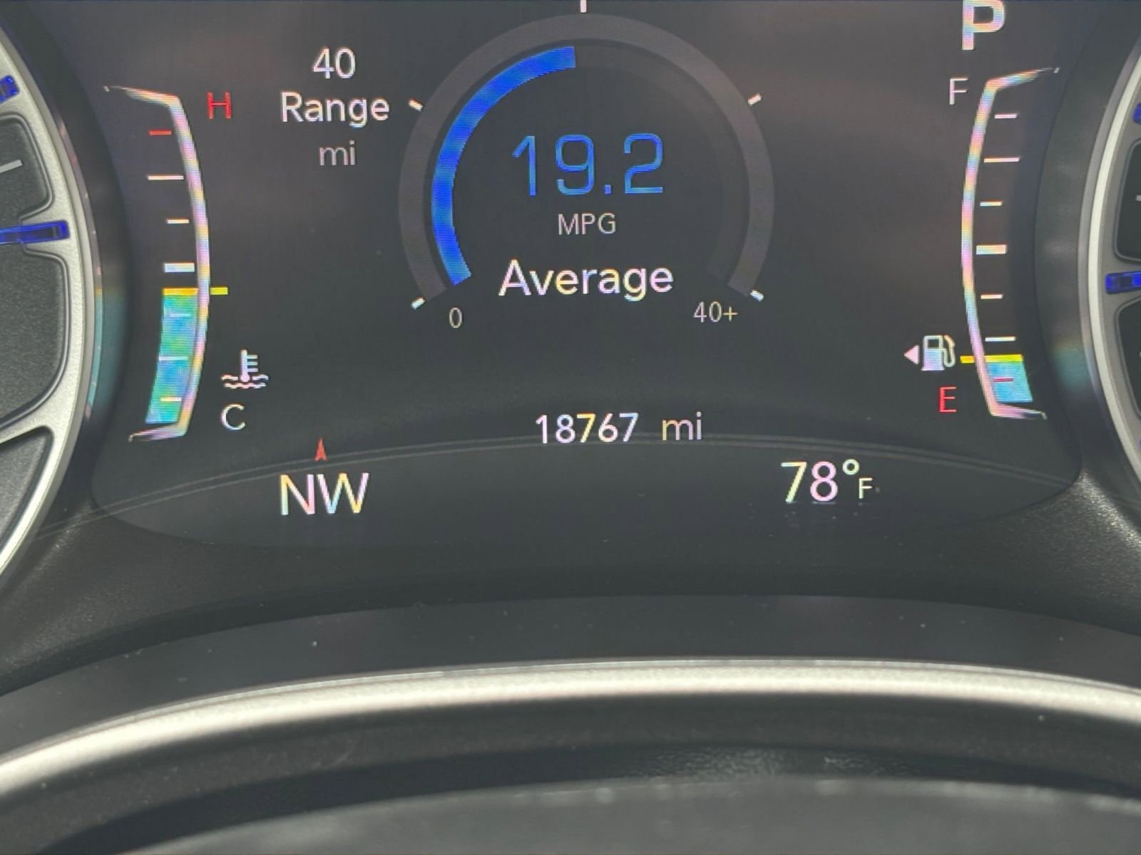 Used 2024 Chrysler Pacifica Touring-L image 40