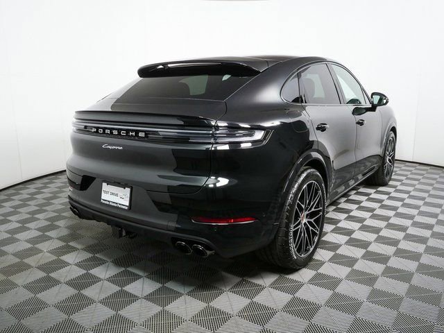 New 2026 Porsche Cayenne Coupe image 3