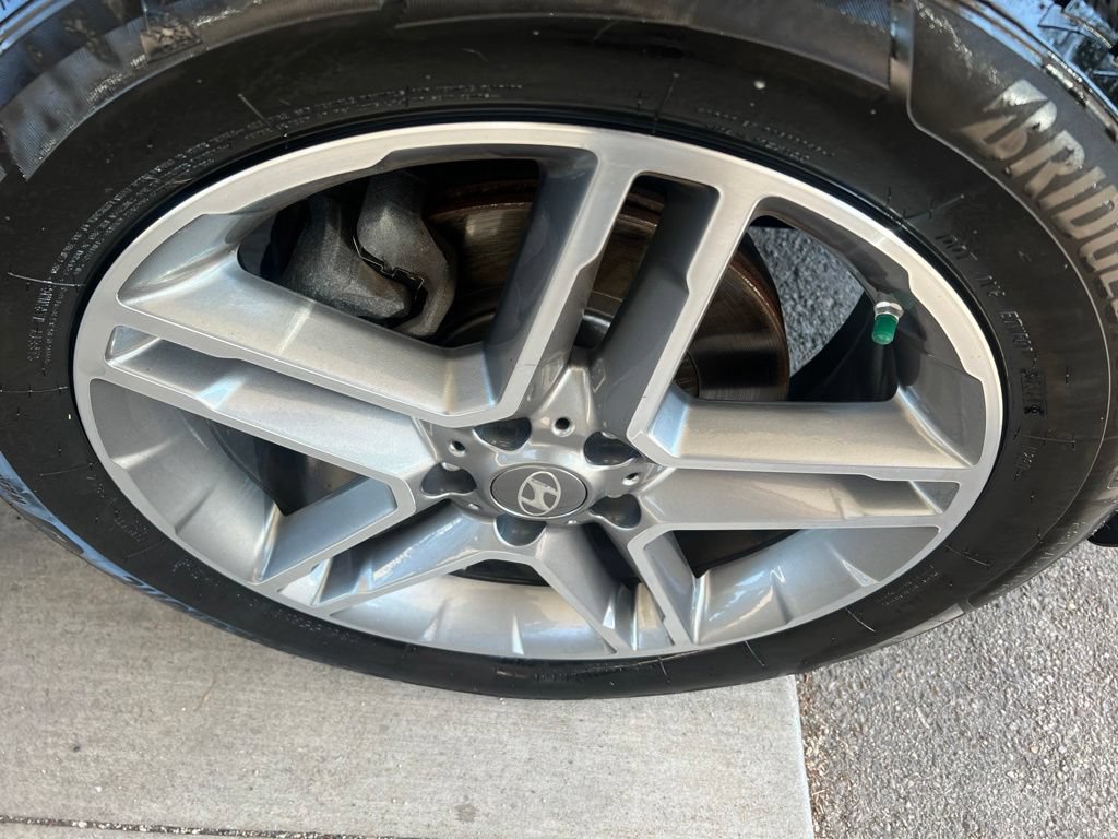 Used 2018 Hyundai Santa Fe AWD image 40