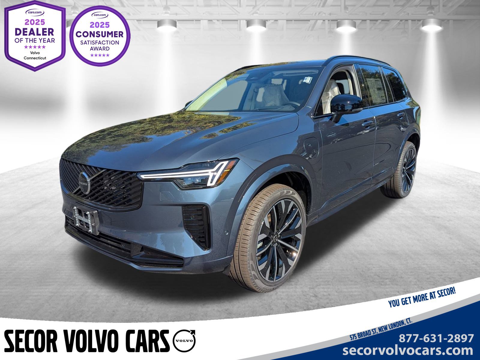 New 2026 Volvo XC90 T8 Ultra w/ Protection Package Premier