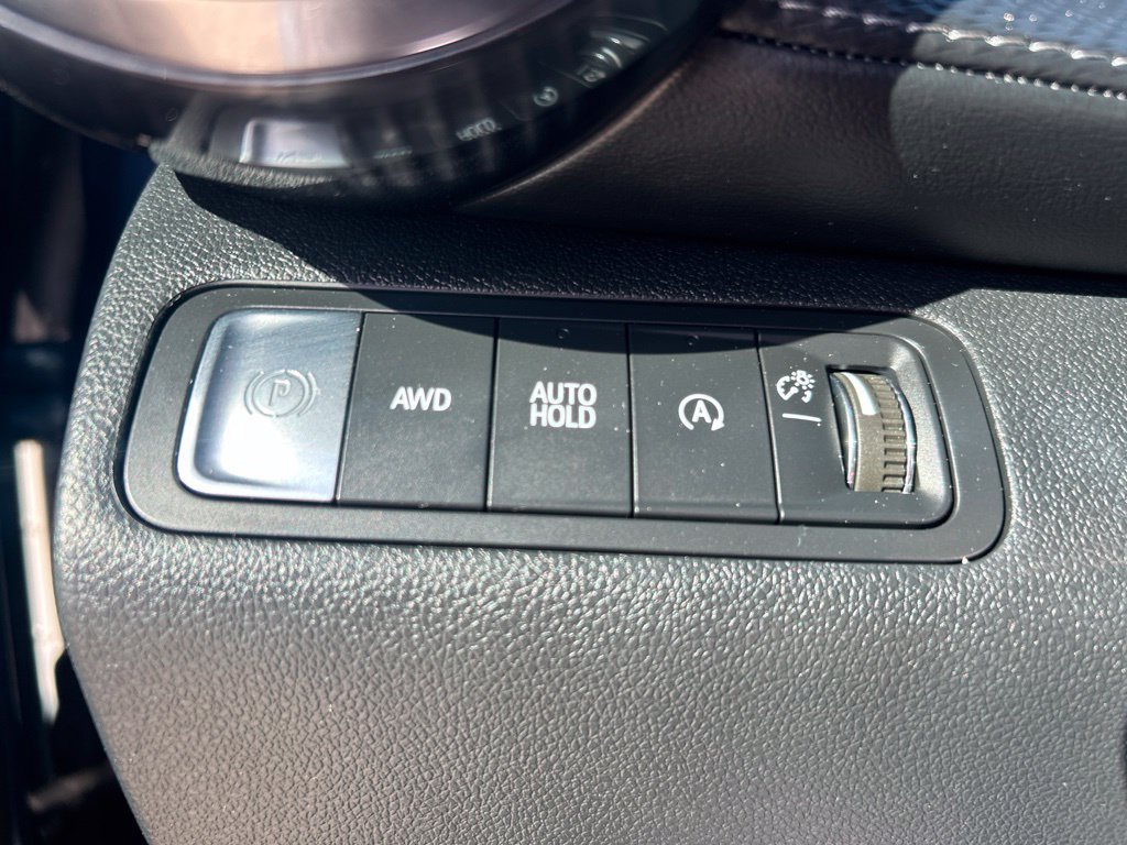 Used 2026 Chevrolet Equinox LT AWD/4WD image 19
