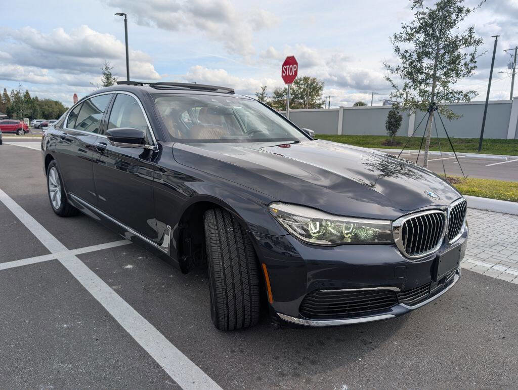 Used 2019 BMW 740i xDrive w/ Executive Package image 4