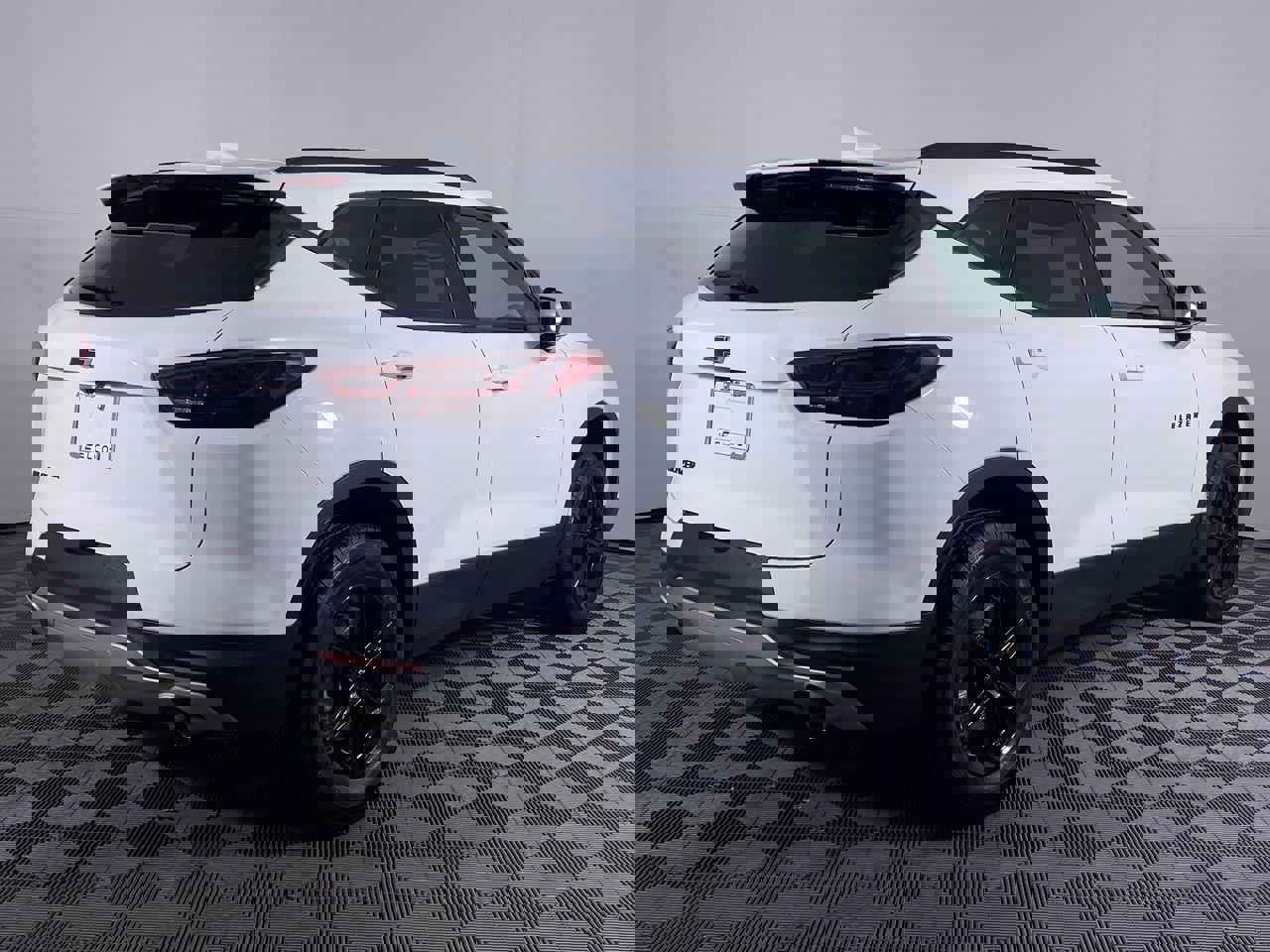 Certified 2024 Chevrolet Blazer LT w/ Convenience Package image 18