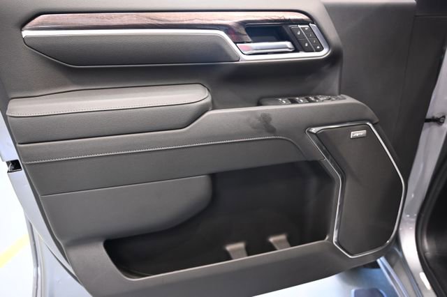 New 2026 Chevrolet Silverado 2500 LTZ w/ LTZ Premium Package AWD/4WD image 29