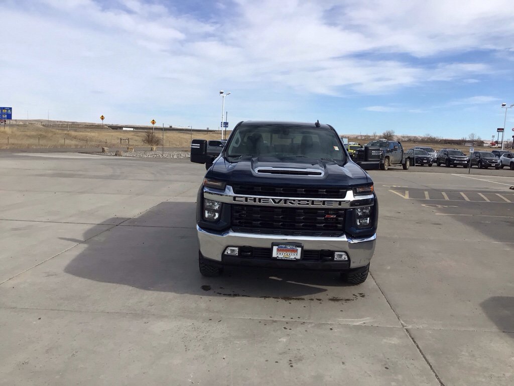 Used 2022 Chevrolet Silverado 3500 LT w/ Convenience Package AWD/4WD image 10