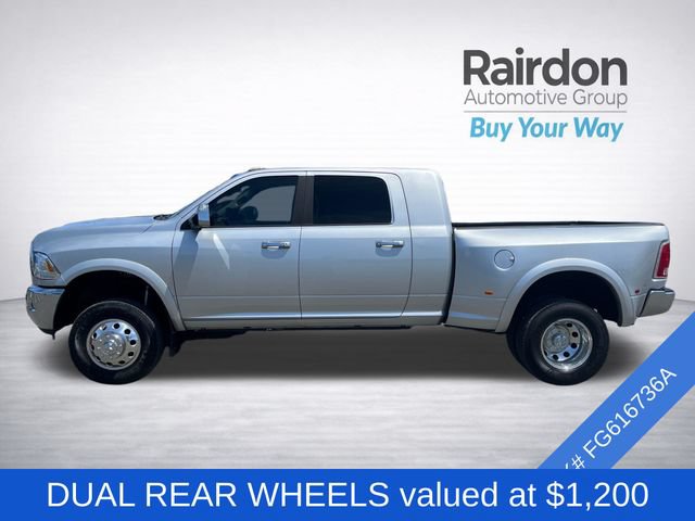 Used 2015 RAM 3500 Laramie w/ Convenience Group AWD/4WD image 4