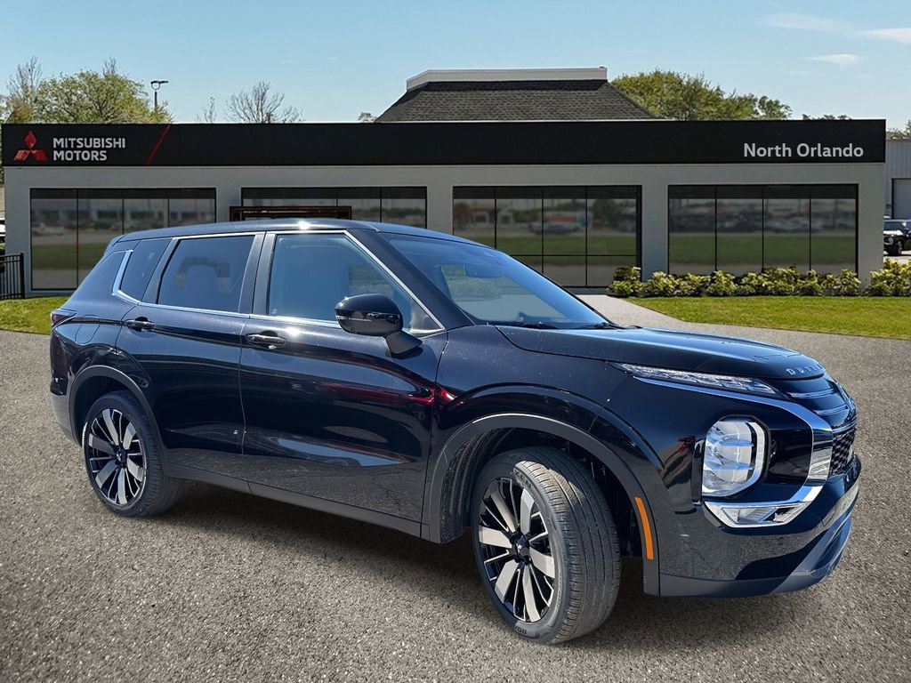 New 2026 Mitsubishi Outlander SE image 6