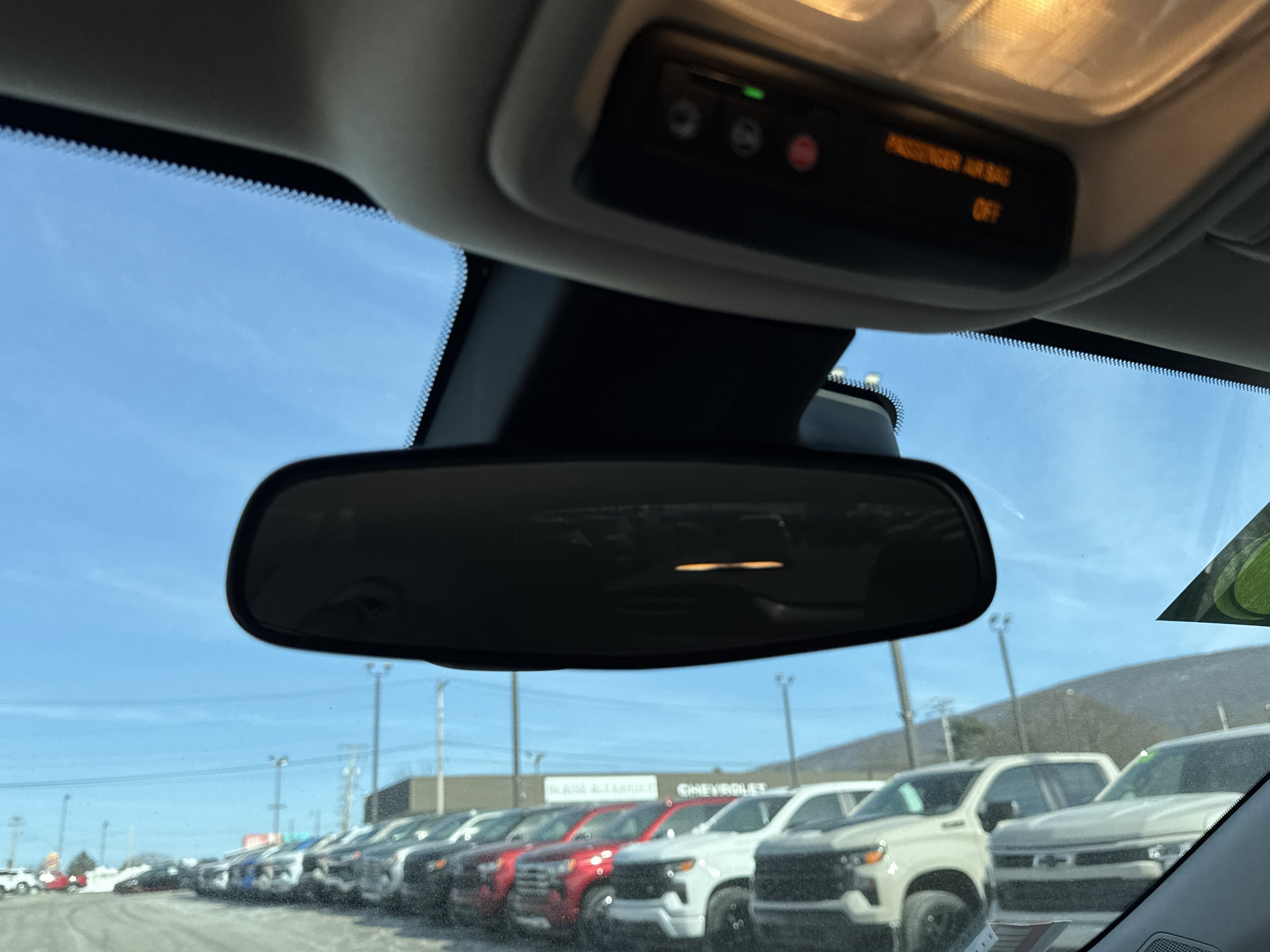 Used 2023 Buick Encore GX Preferred w/ Cold Weather Comfort Package image 26