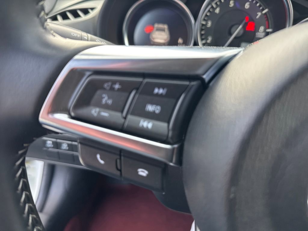 Used 2020 MAZDA MX-5 Miata RF 100th Anniversary image 13