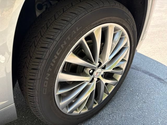 Used 2026 Buick Enclave Avenir w/ Super Cruise Package FWD image 33