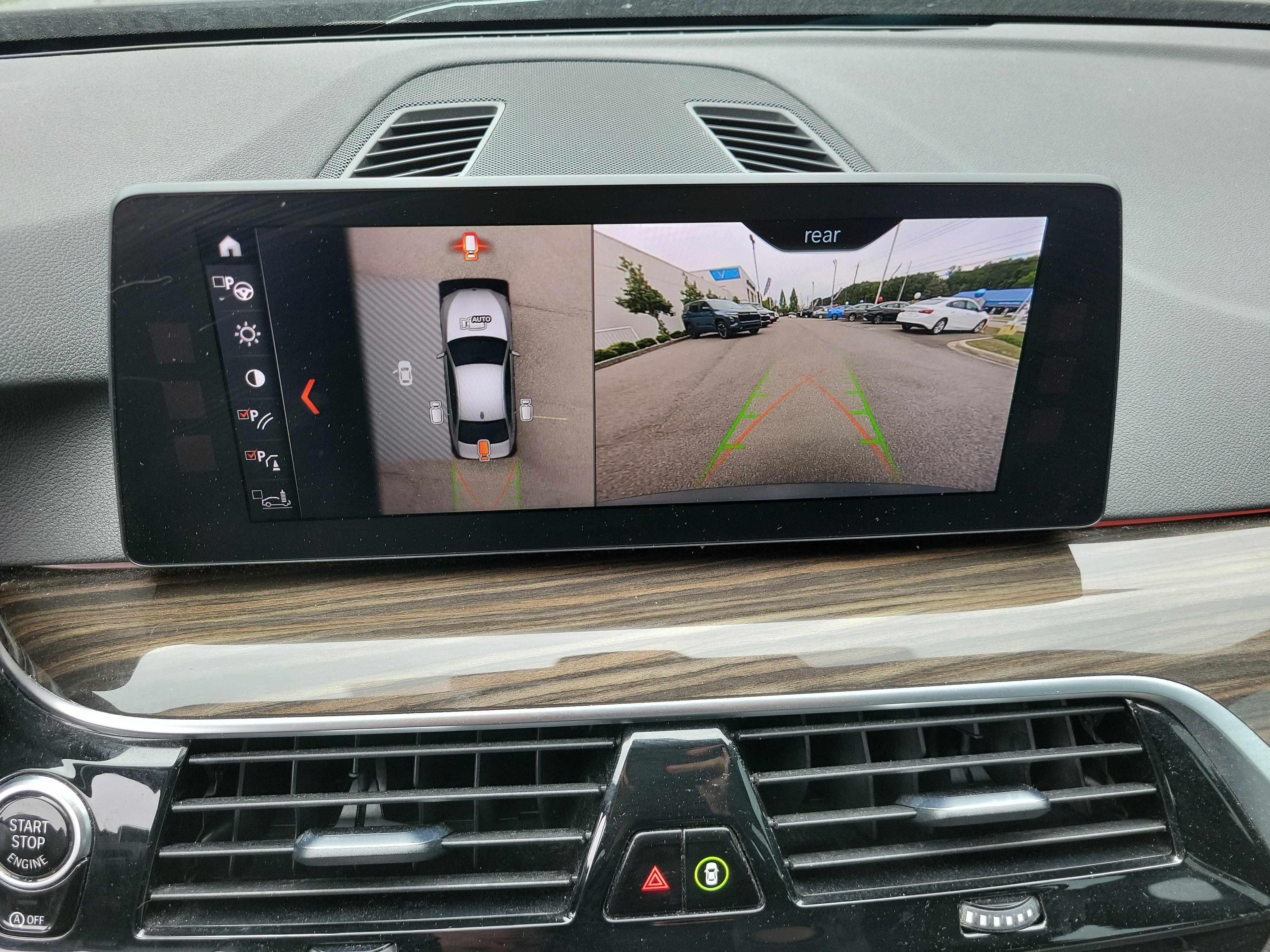 Used 2018 BMW 540i xDrive AWD/4WD image 16