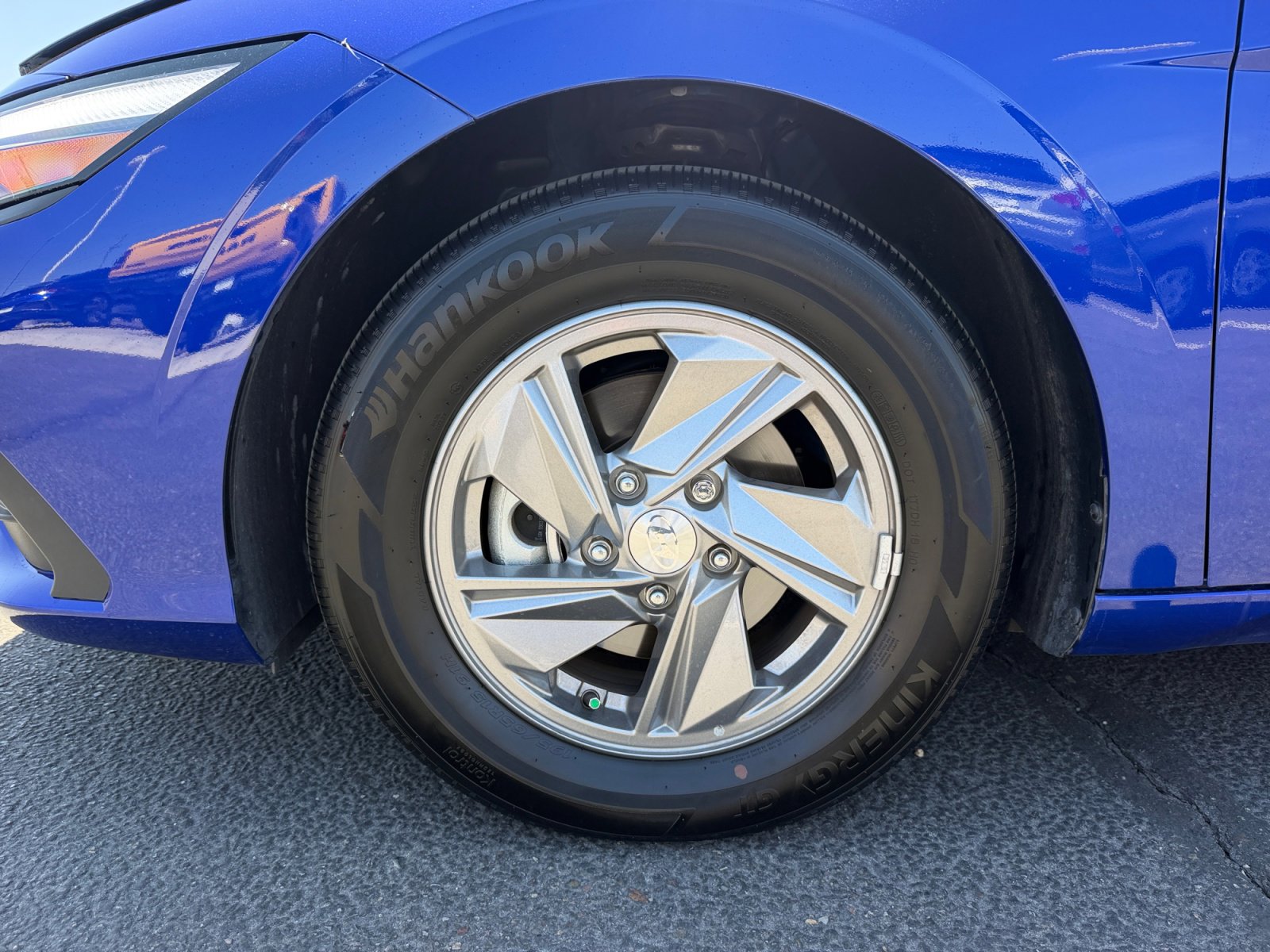 Certified 2025 Hyundai Elantra Sport FWD image 26