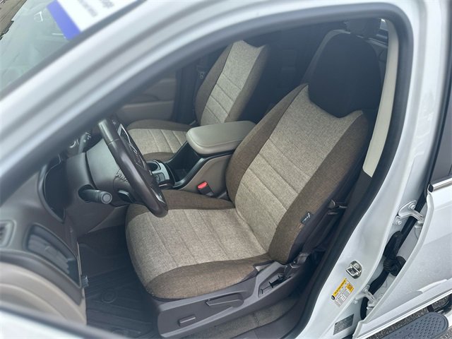 Used 2018 GMC Canyon SLE w/ SLE Convenience Package image 12