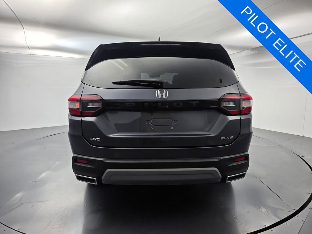 Used 2023 Honda Pilot Elite image 5