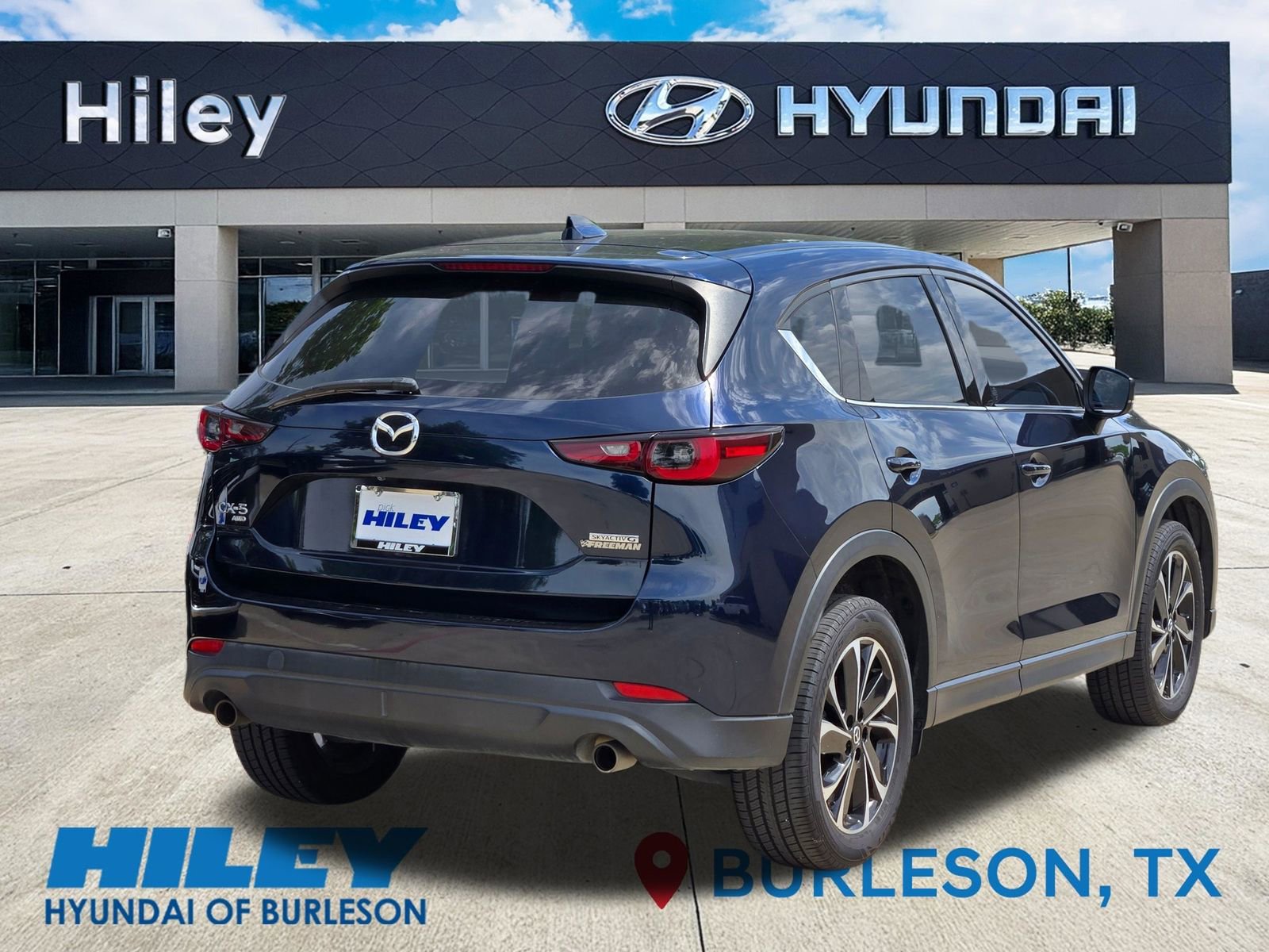 Certified 2022 MAZDA CX-5 AWD 2.5 S w/ Premium Package image 4