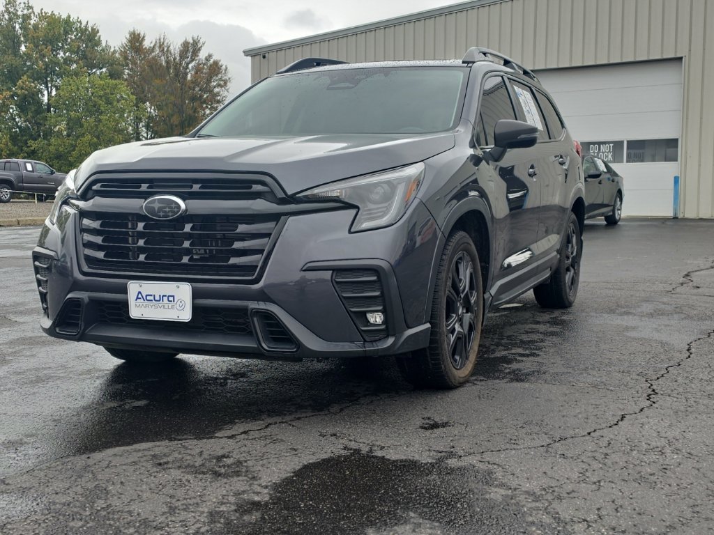 Used 2023 Subaru Ascent Onyx Edition AWD/4WD image 3