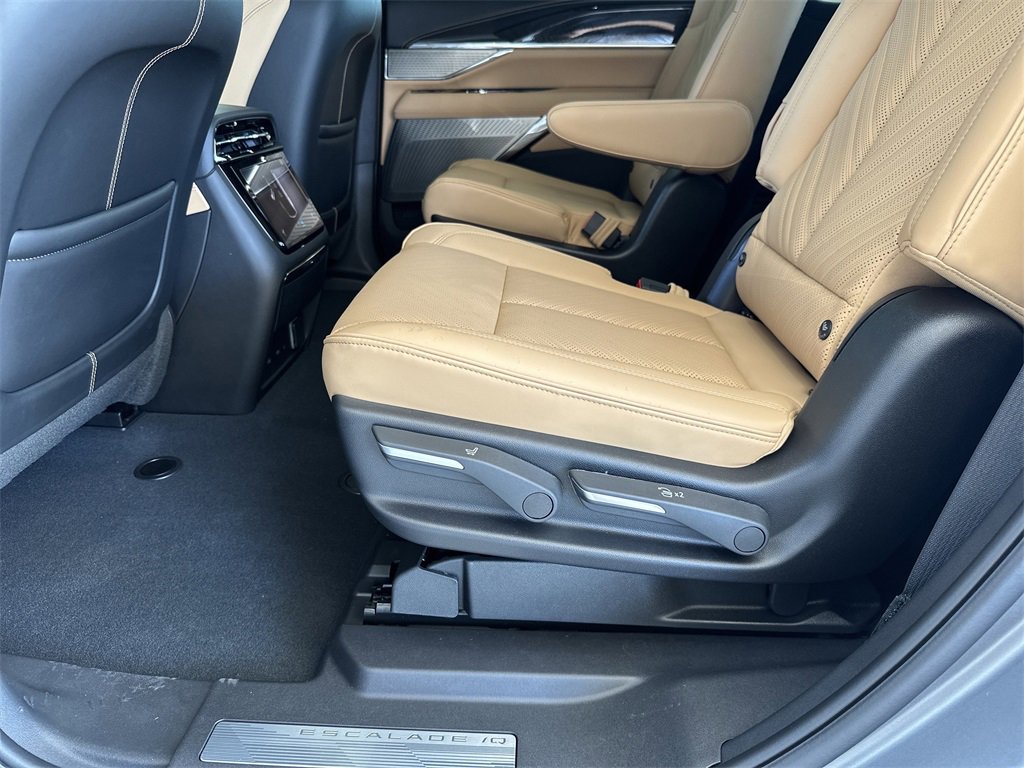 New 2026 Cadillac Escalade IQ Sport 2 image 29