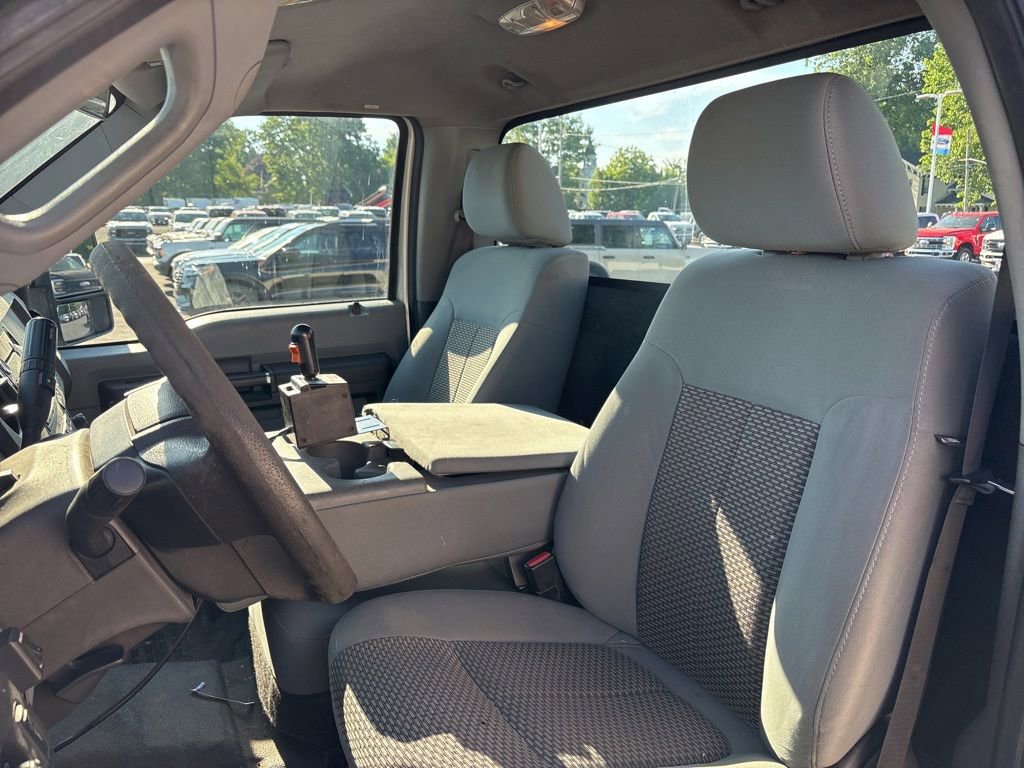 Used 2012 Ford F250 XL w/ PWR Equipment Group AWD/4WD image 4