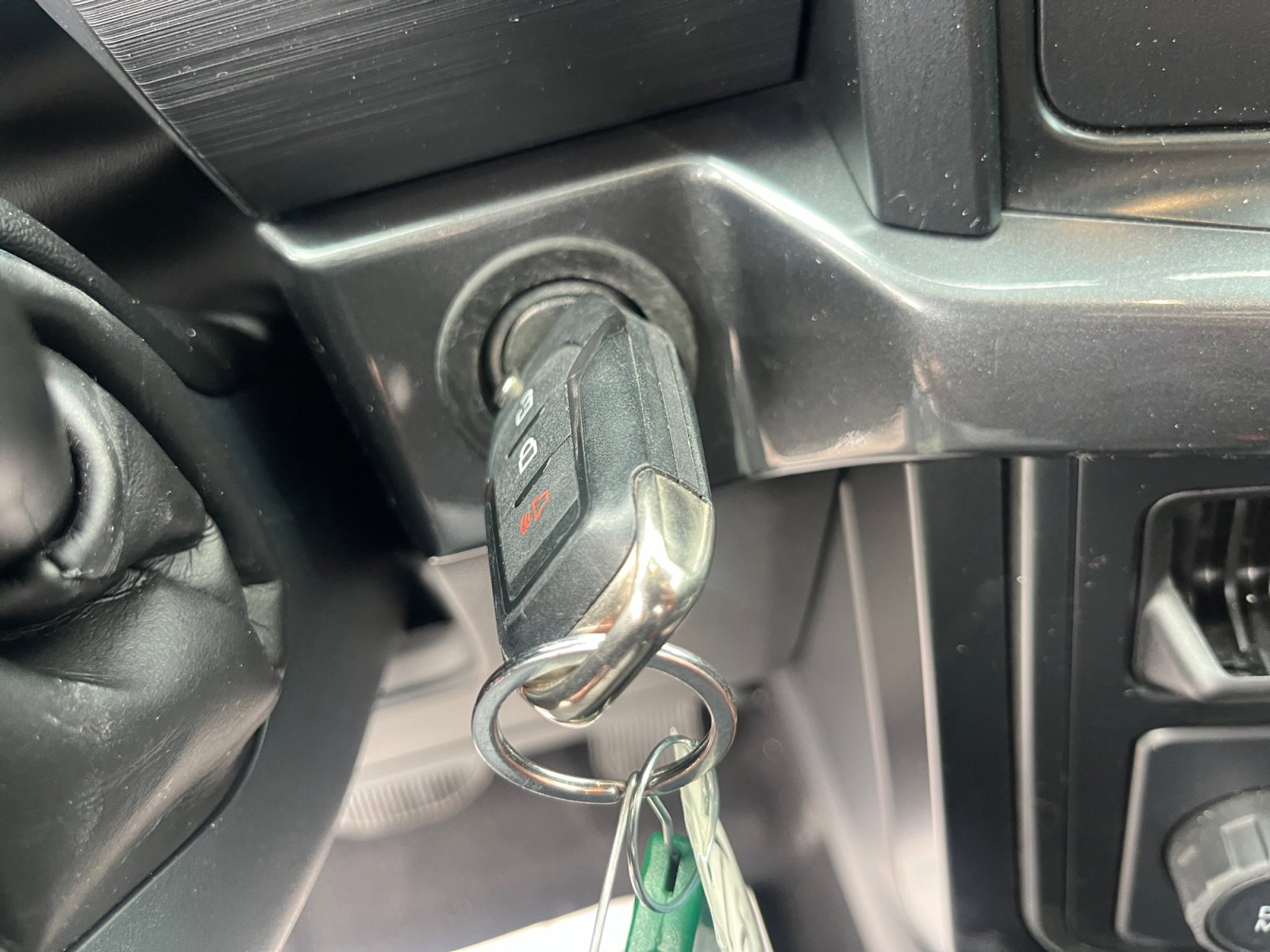 Used 2024 Ford F150 STX image 33