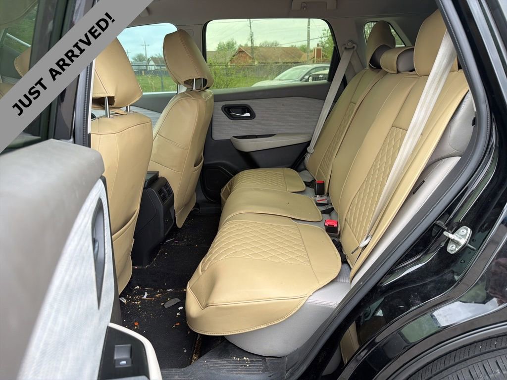 Certified 2023 Nissan Rogue SV image 9