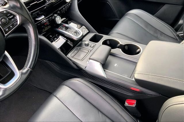 Used 2023 Acura MDX SH-AWD w/ Technology Package image 16